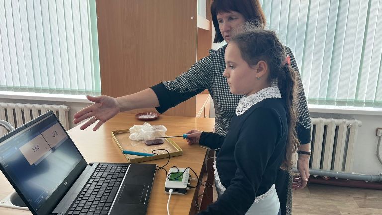 Бессонова В. с руководителем Шуруповой Н.Ю. Бессонова В. с руководителем Шуруповой Н.Ю.